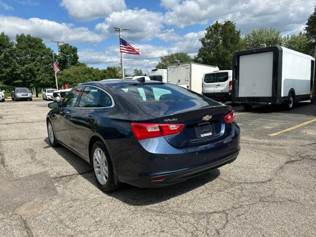 Used 2018 Chevrolet Malibu LT Sedan