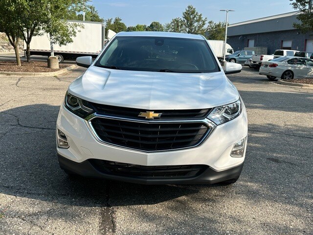 2021 Chevrolet Equinox photo 2