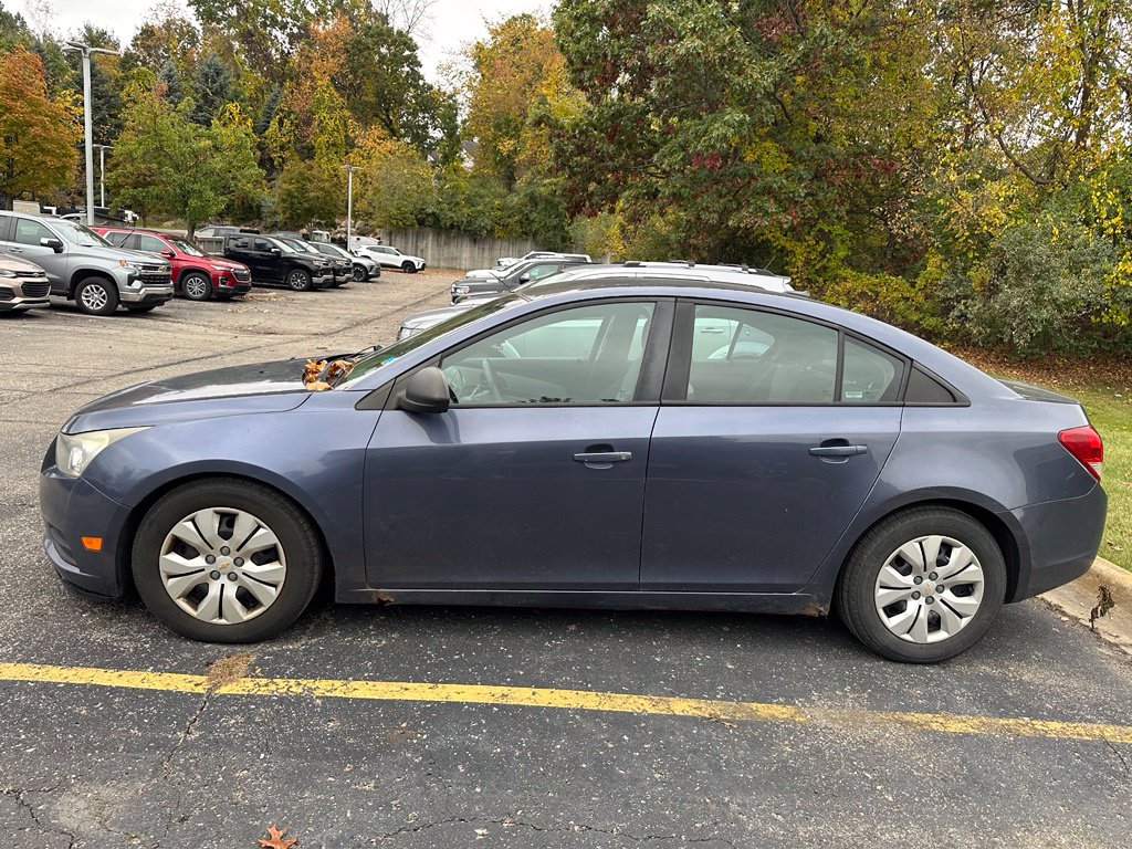 Used 2013 Chevrolet Cruze LS Auto Sedan