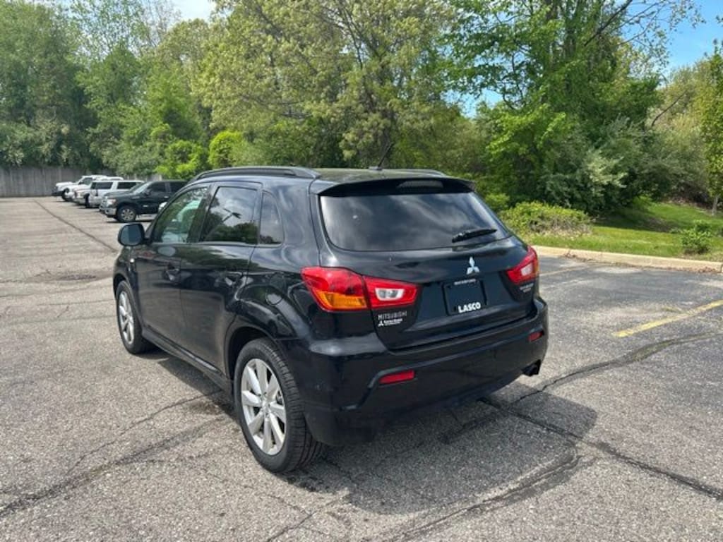 Used 2012 Mitsubishi Outlander Sport SE 4x4 SUV