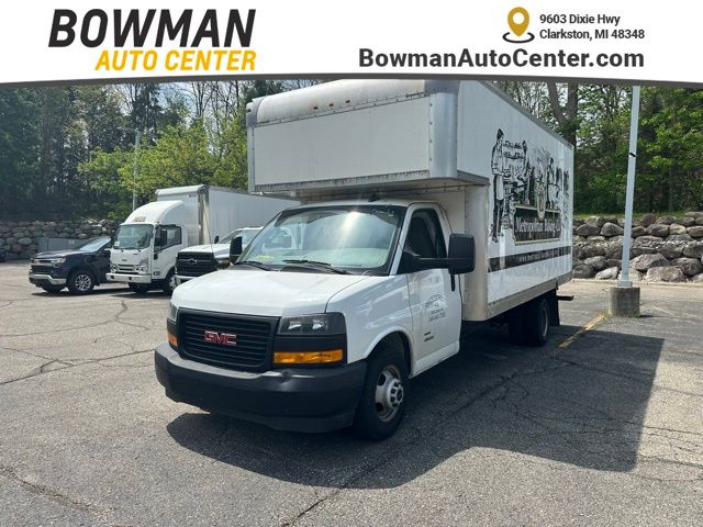 2020 GMC Savana 4500 177" WB's photo