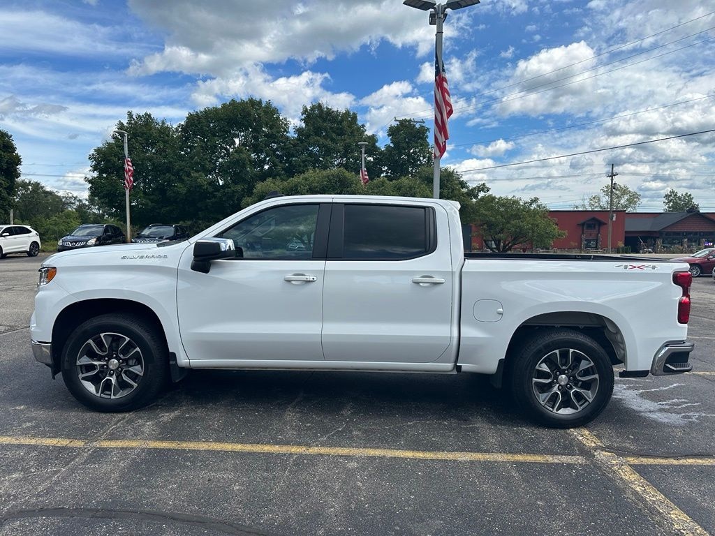 Used 2024 Chevrolet Silverado 1500 LT Truck Crew Cab