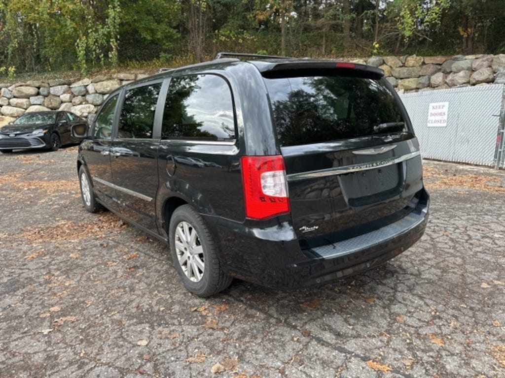 Used 2012 Chrysler Town & Country Touring-L Van LWB Passenger Van