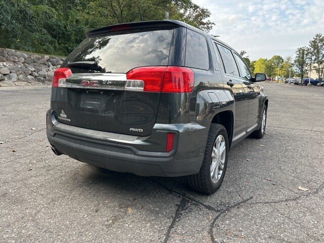2017 Gmc Terrain SLE photo 3