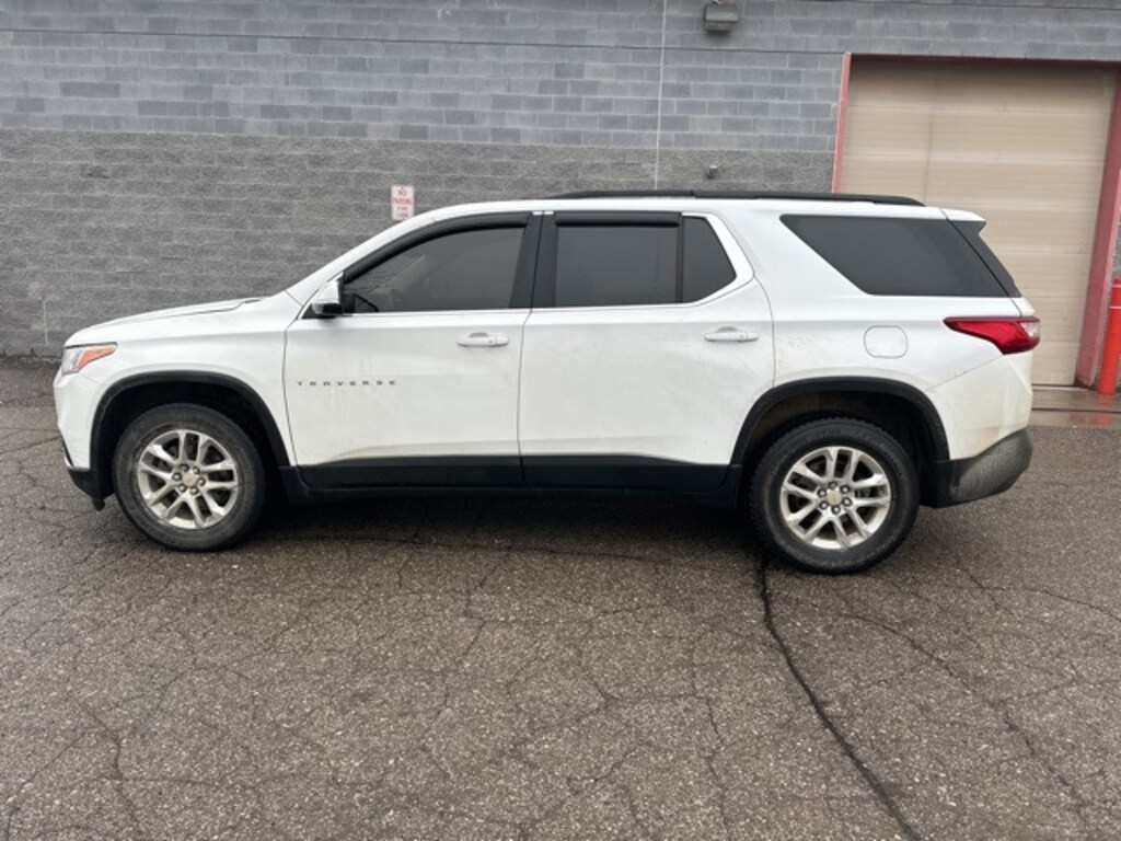 Certified 2020 Chevrolet Traverse LT Cloth w/1LT SUV