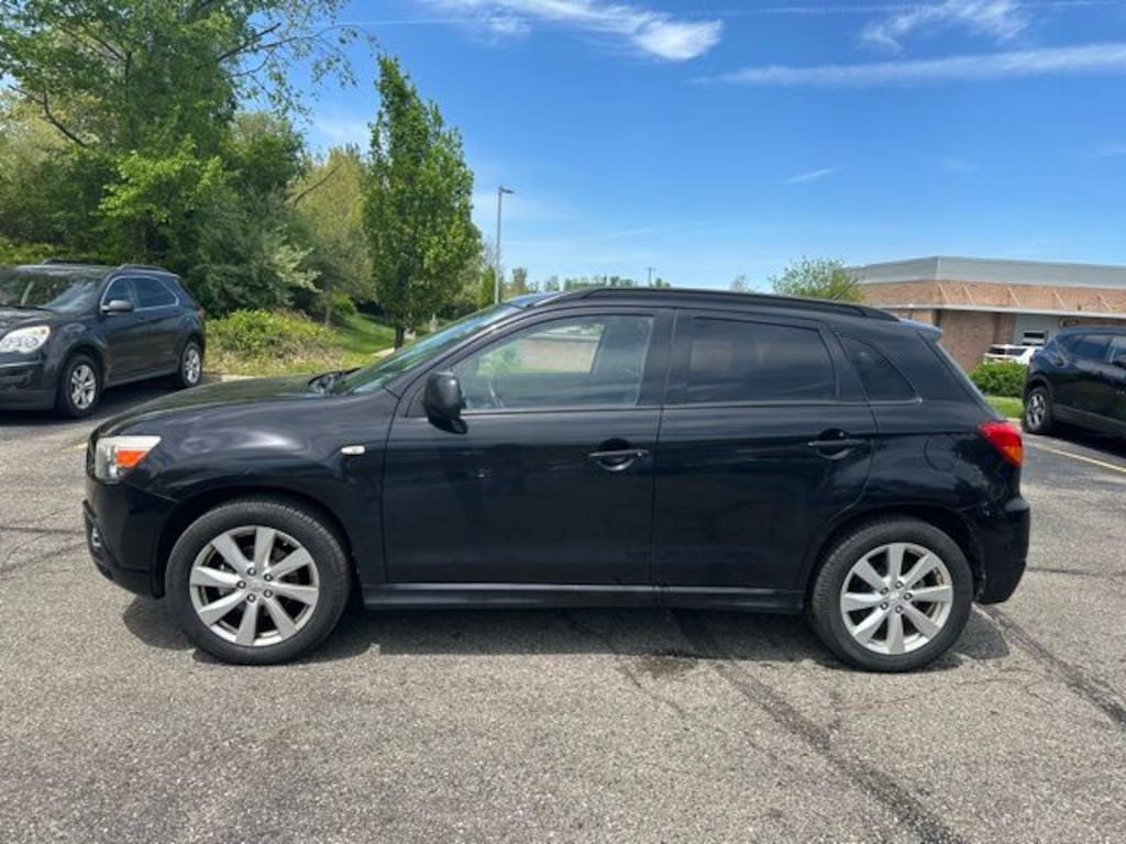 Used 2012 Mitsubishi Outlander Sport SE 4x4 SUV