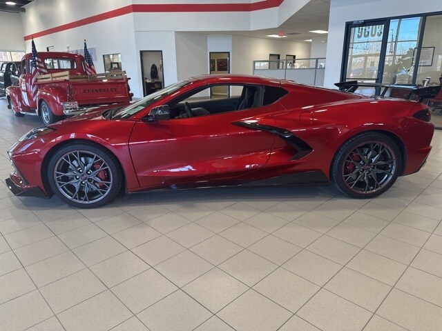 2023 Chevrolet Corvette Stingray 3LT Coupe photo 2