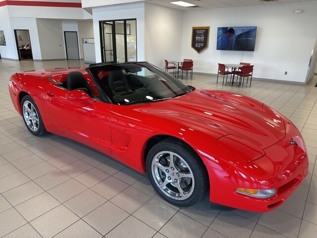 2004 Chevrolet Corvette Base Convertible photo 4