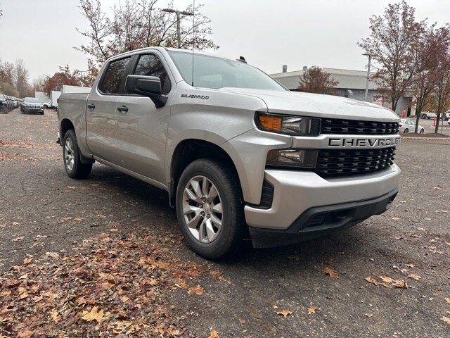 2020 Chevrolet Silverado 1500 Custom photo 3