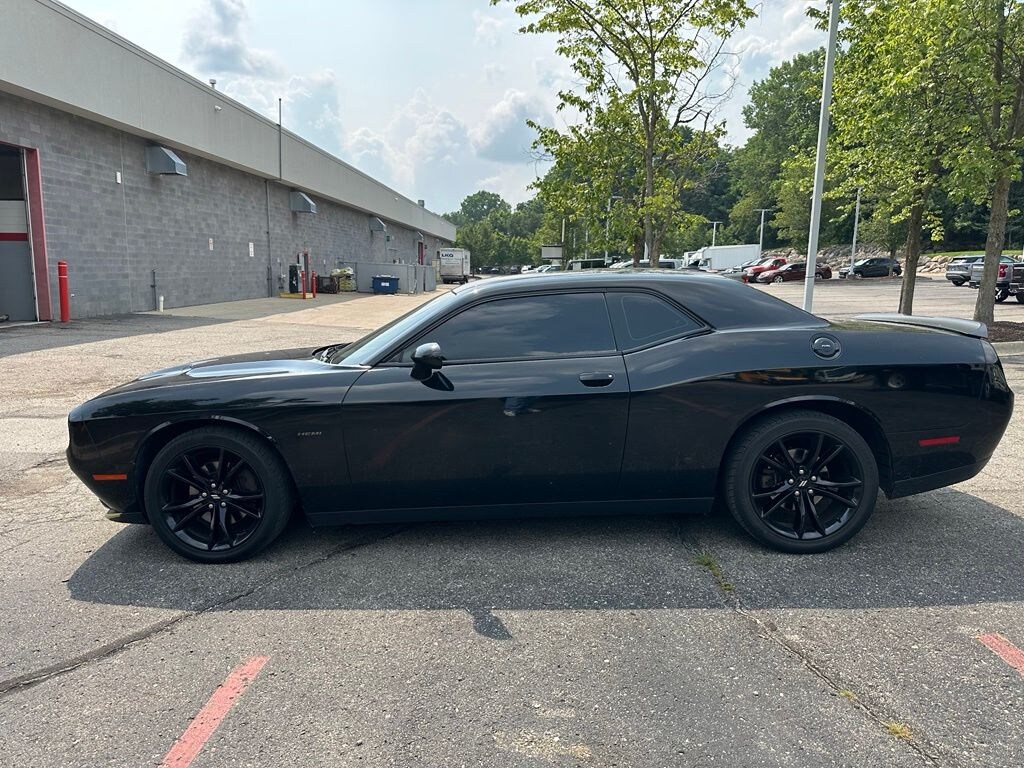 Used 2018 Dodge Challenger R/T Coupe