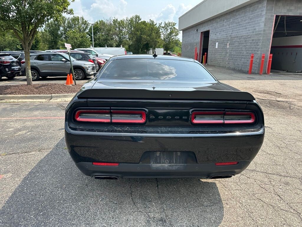 Used 2018 Dodge Challenger R/T Coupe