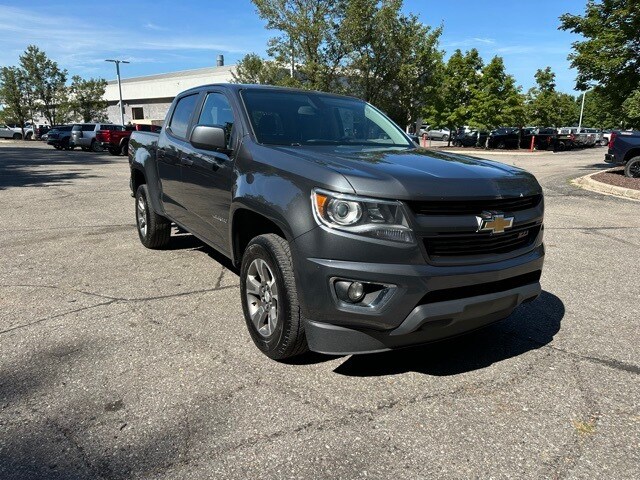 2016 Chevrolet Colorado Z71 photo 3