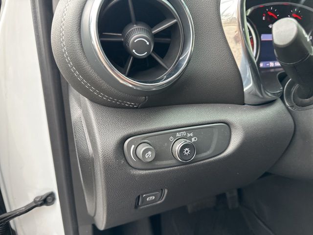 2023 Chevrolet Blazer 2LT - Photo 16
