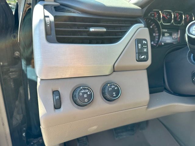 2015 GMC Yukon XL SLT - Photo 16
