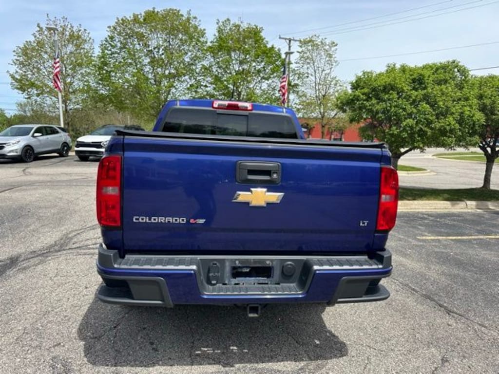 Used 2017 Chevrolet Colorado LT Truck Crew Cab