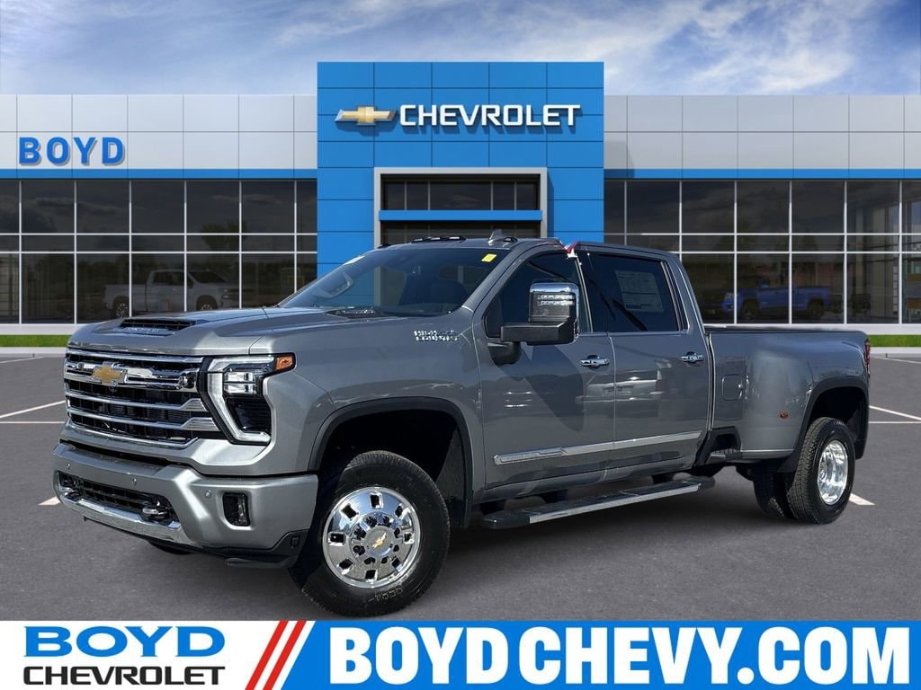 2026 Chevrolet Silverado 3500HD High Country's photo