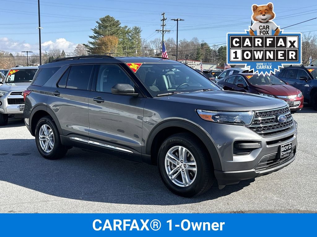 2024 Ford Explorer XLT photo 2