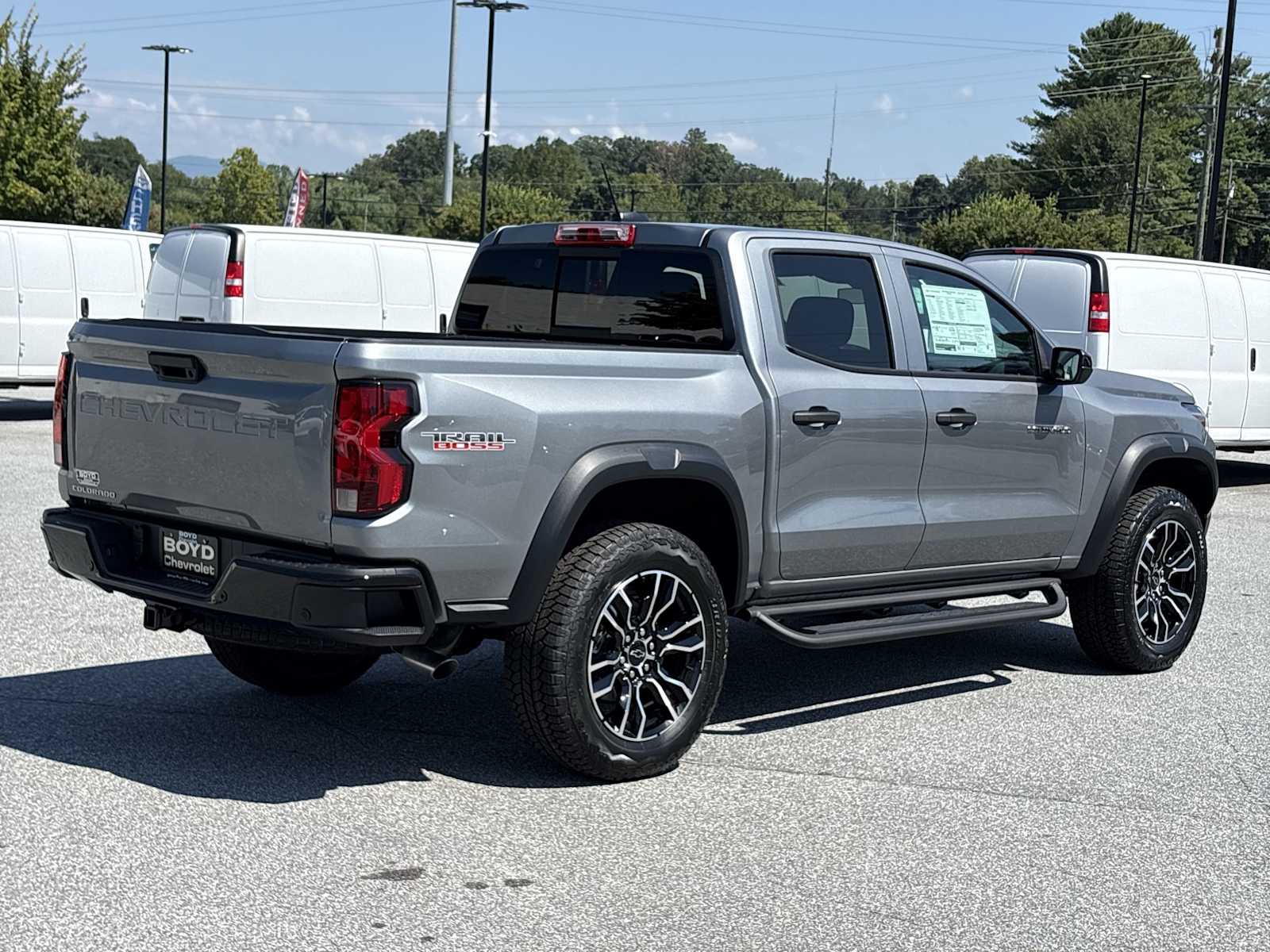 2026 Chevrolet Colorado Trail Boss - Photo 6