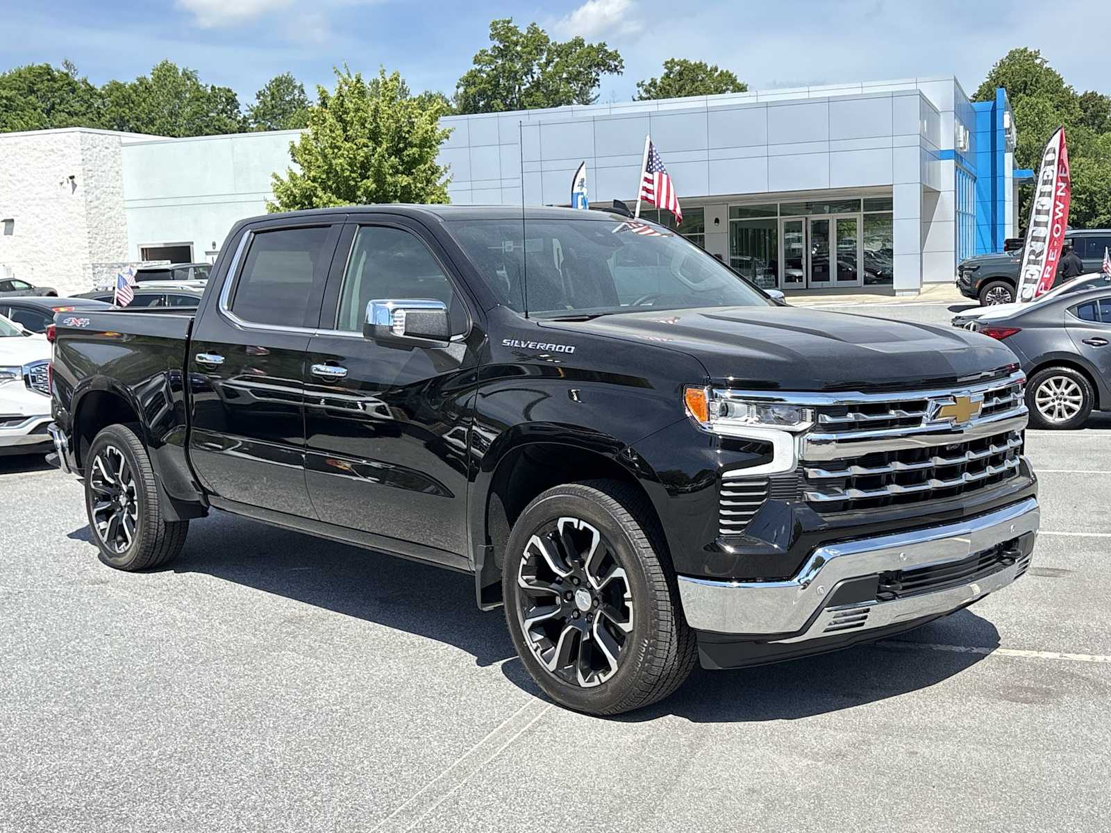 2026 Chevrolet Silverado 1500 LTZ - Photo 4