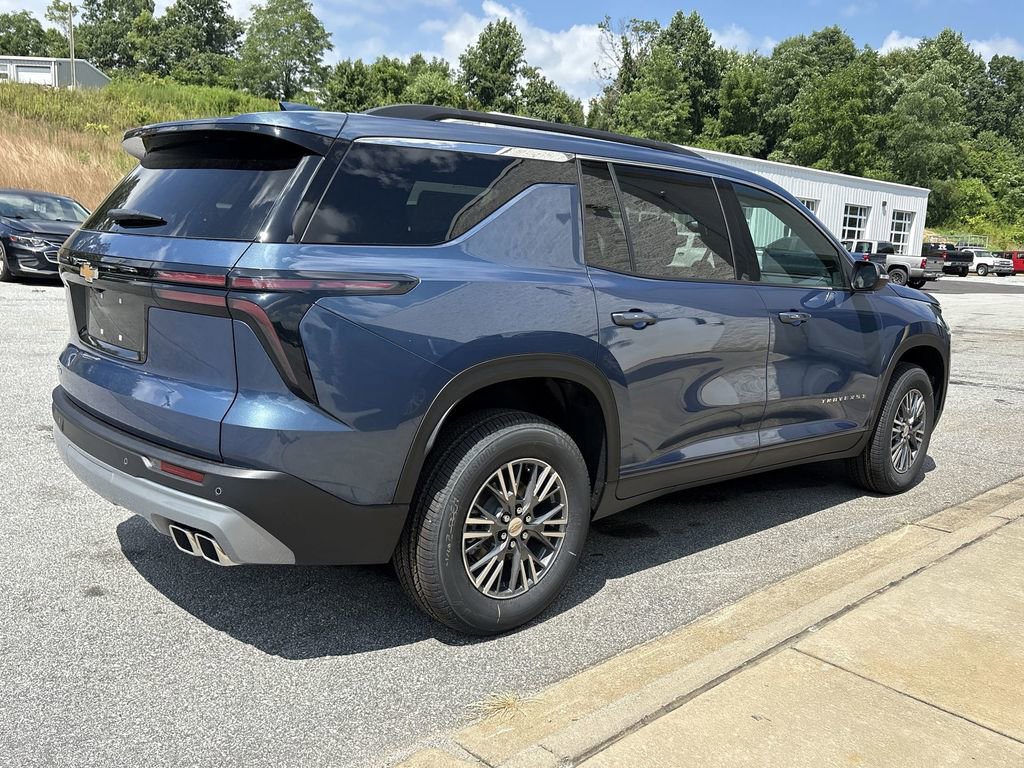 2026 Chevrolet Traverse photo 3