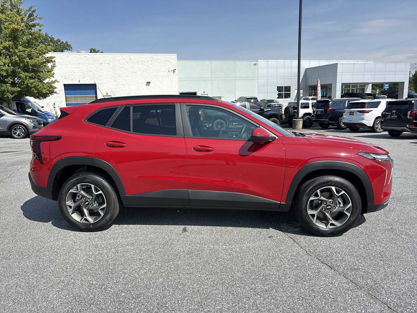 2026 Chevrolet Trax LT - Photo 5