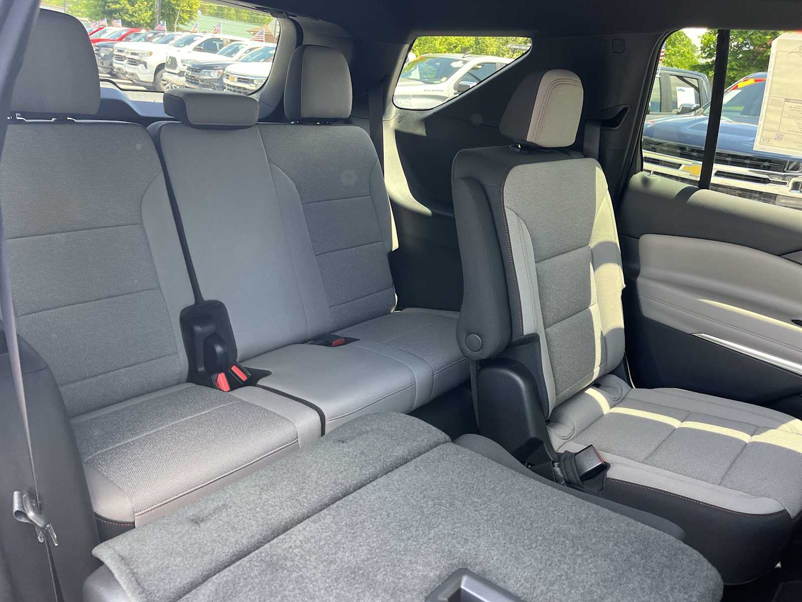 2025 Chevrolet Traverse LT - Photo 26