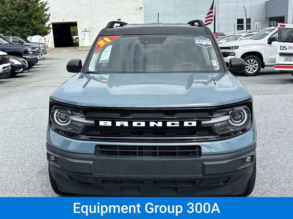2021 Ford Bronco Sport Outer Banks photo 2