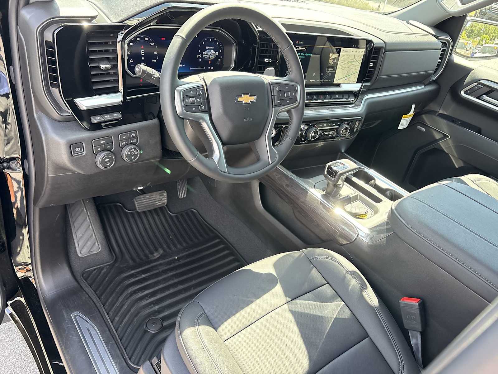 2026 Chevrolet Silverado 1500 LTZ - Photo 10
