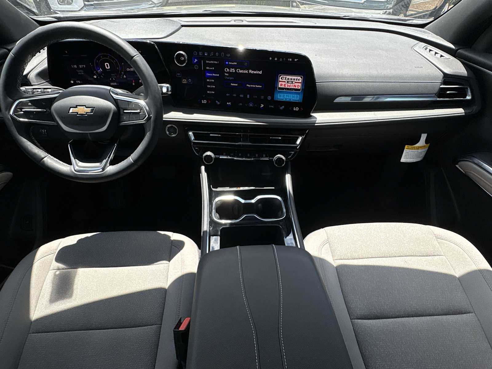 2025 Chevrolet Traverse LT - Photo 19