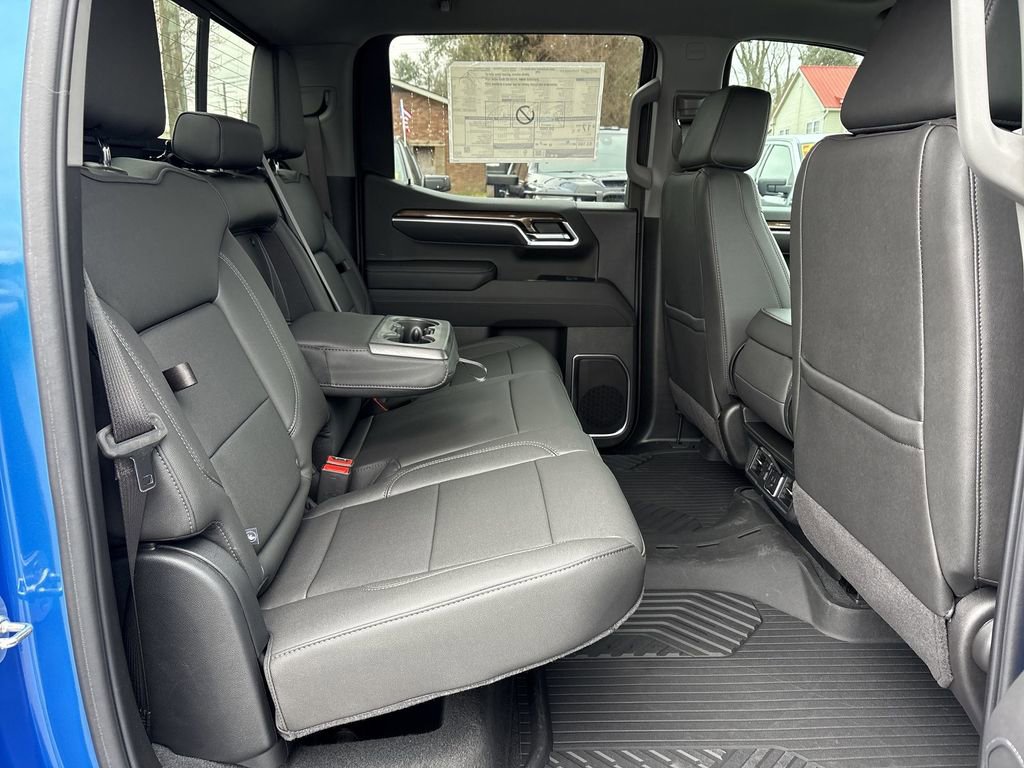 2025 Chevrolet Silverado 1500 LT - Photo 28