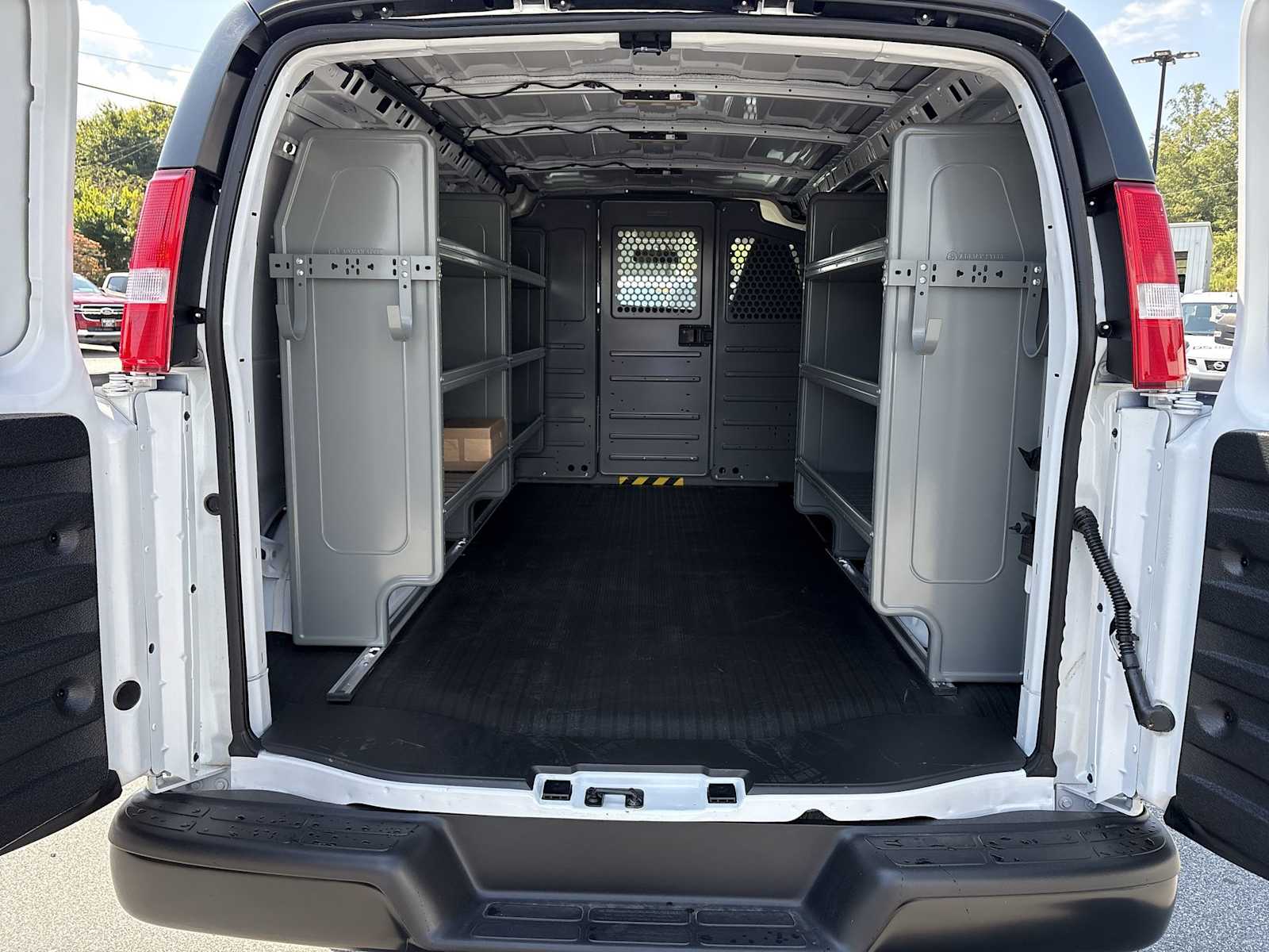 2025 Chevrolet Express Cargo Work Van - Photo 21