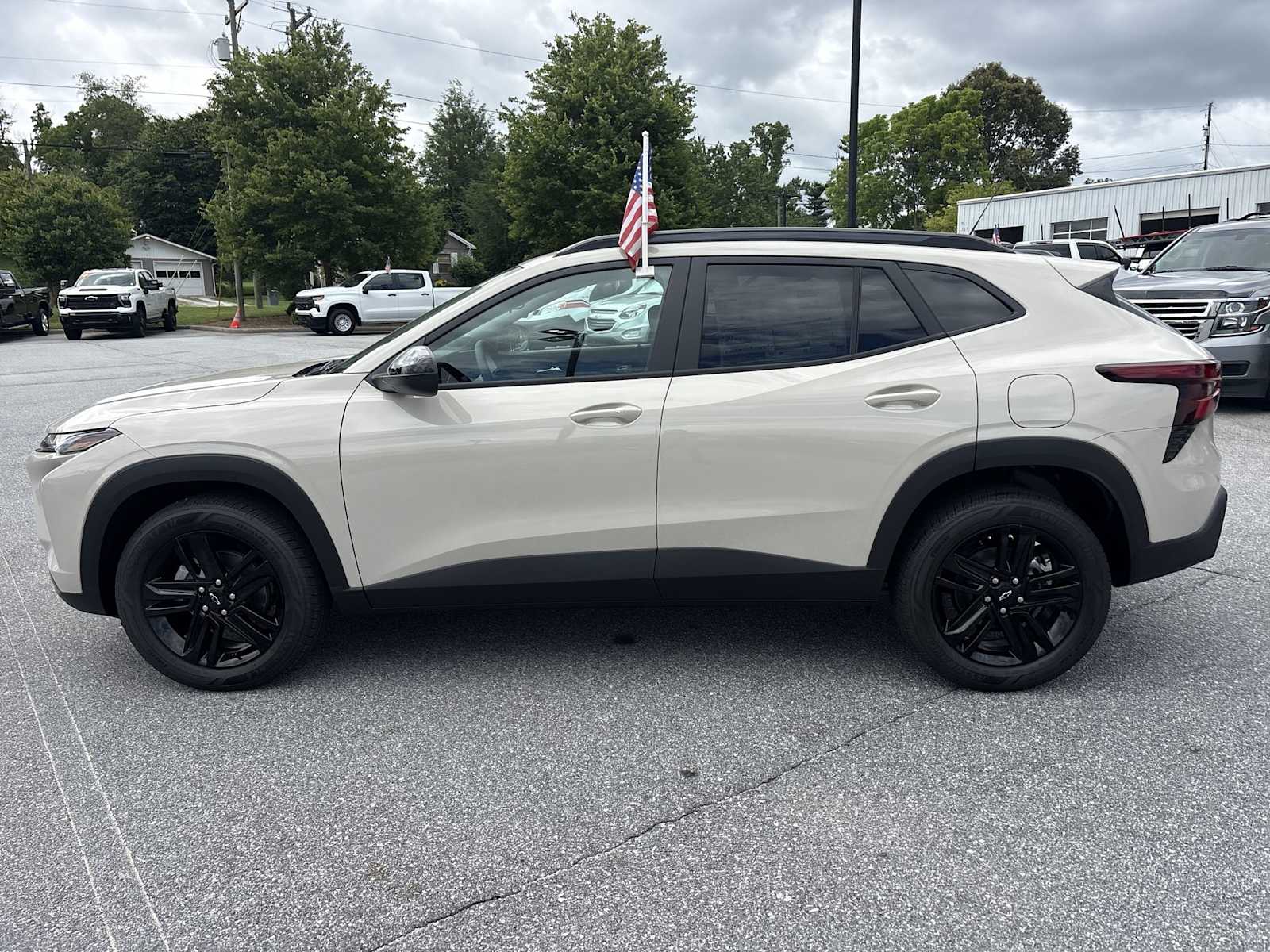 2026 Chevrolet Trax Activ - Photo 9