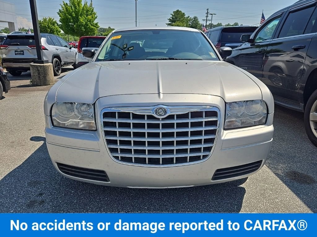 Used 2008 Chrysler 300 LX with VIN 2C3KA43R78H186607 for sale in Hendersonville, NC