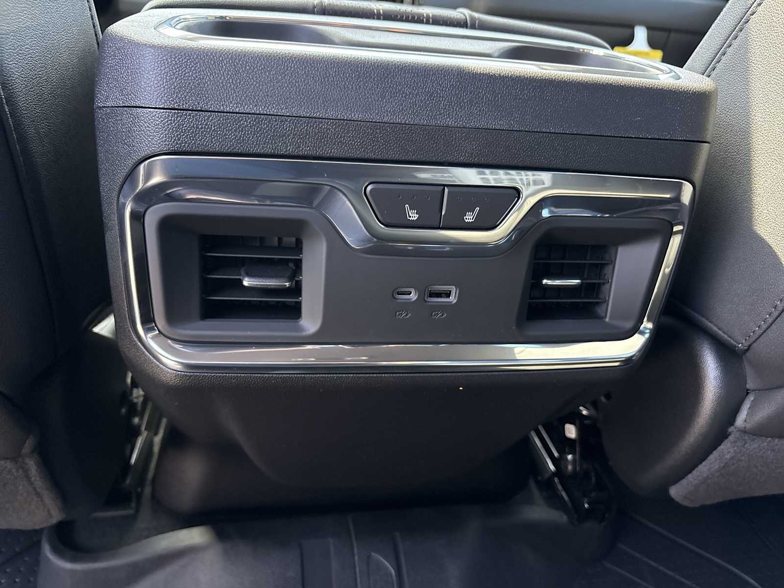 2026 Chevrolet Silverado 1500 High Country - Photo 22