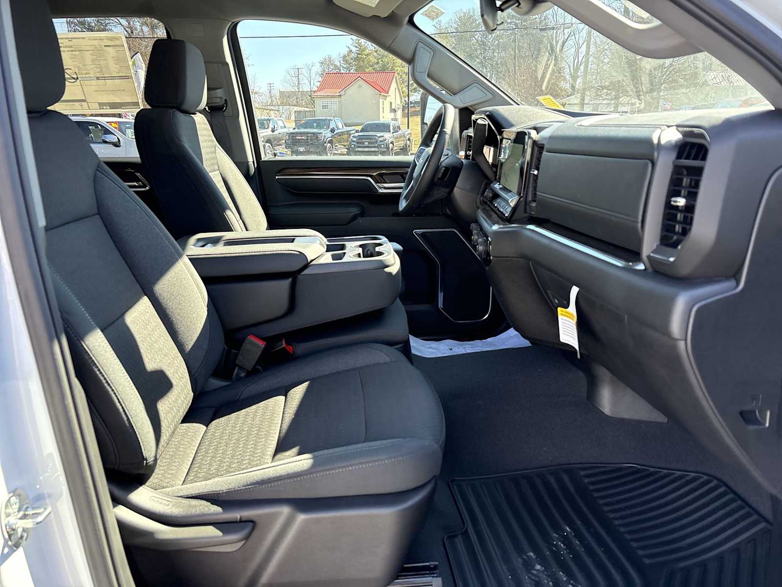 2025 Chevrolet Silverado 3500 HD LT - Photo 26