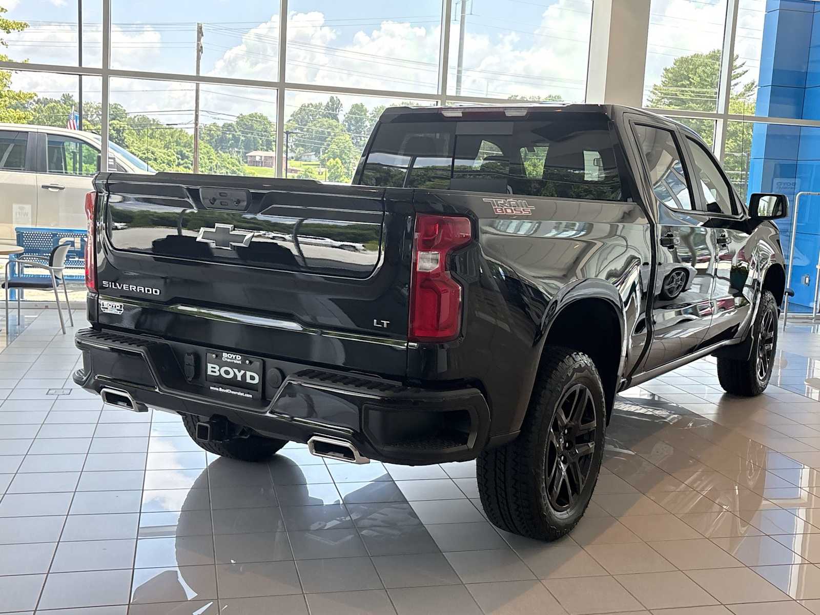 2026 Chevrolet Silverado 1500 LT Trail Boss - Photo 6