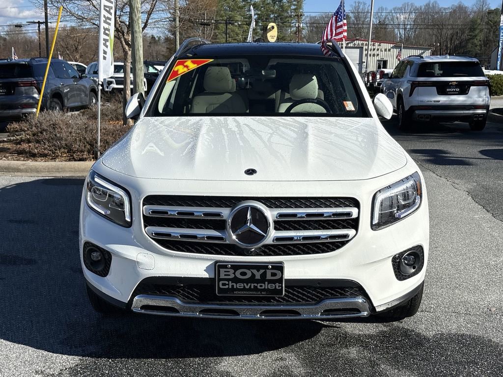 2021 Mercedes Benz GLB 250 photo 3