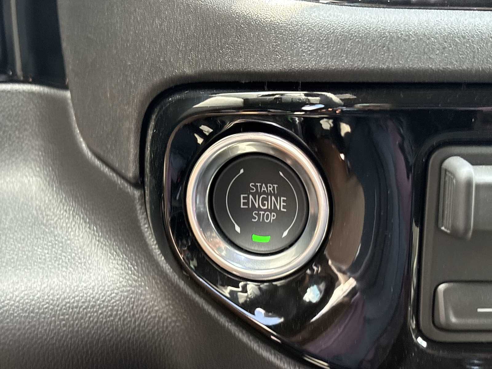 2026 Chevrolet Silverado 1500 ZR2 - Photo 17
