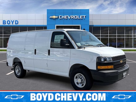 2025 Chevrolet Express Cargo WT Van