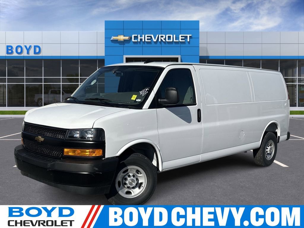 2025 Chevrolet Express Cargo Work Van's photo