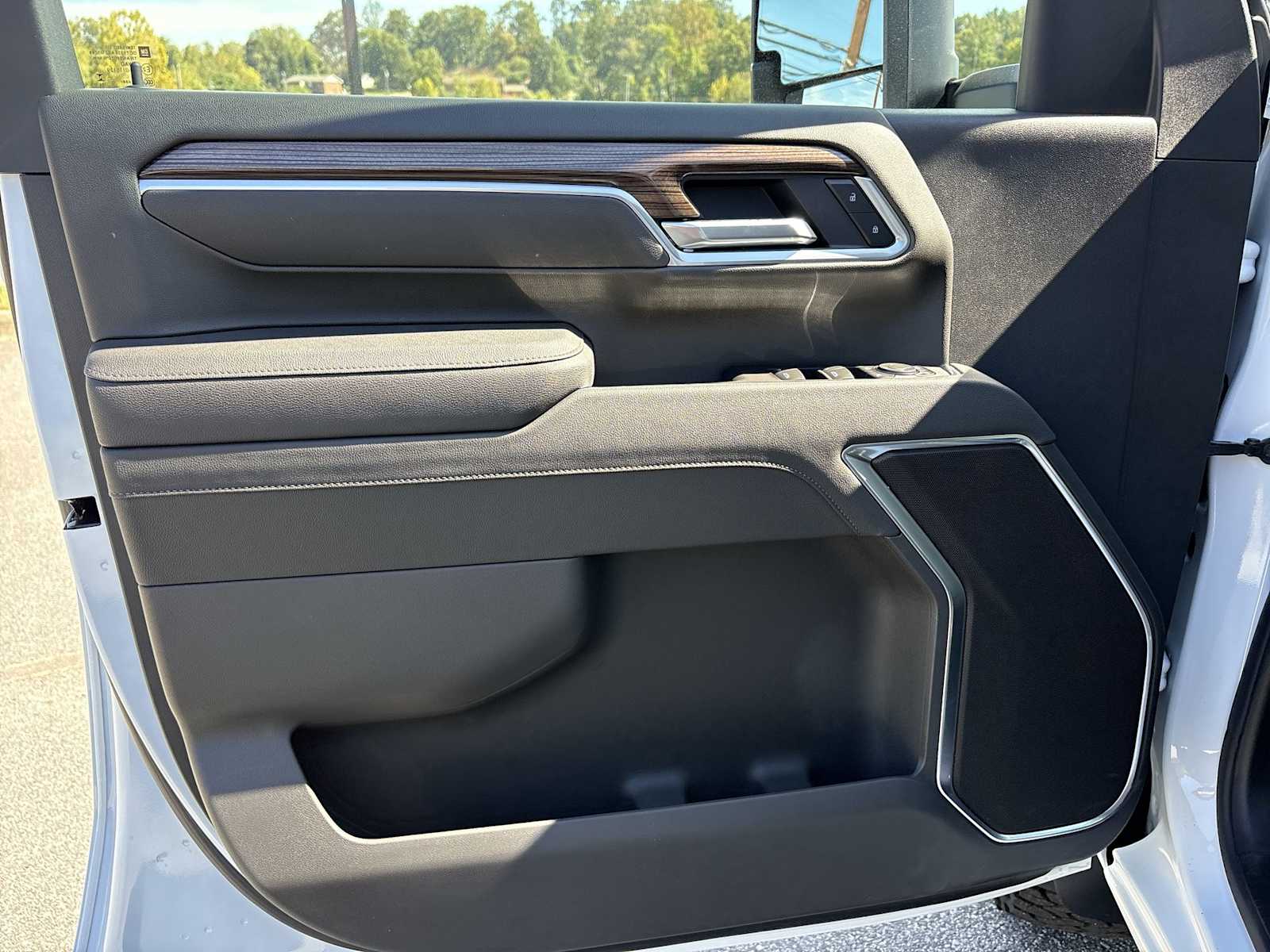 2026 Chevrolet Silverado 3500 HD LT - Photo 22