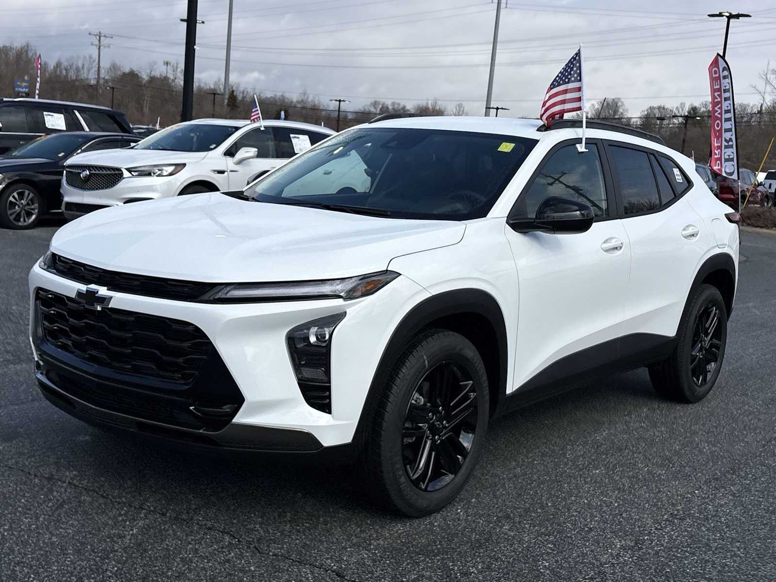 2026 Chevrolet Trax Activ - Photo 4