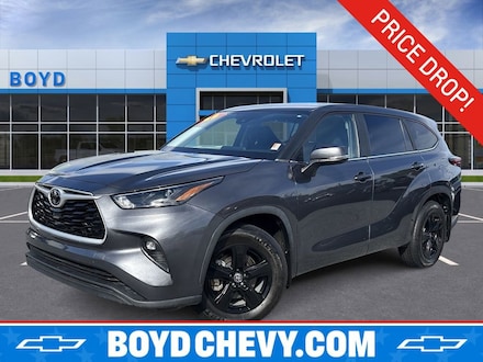 2023 Toyota Highlander LE SUV