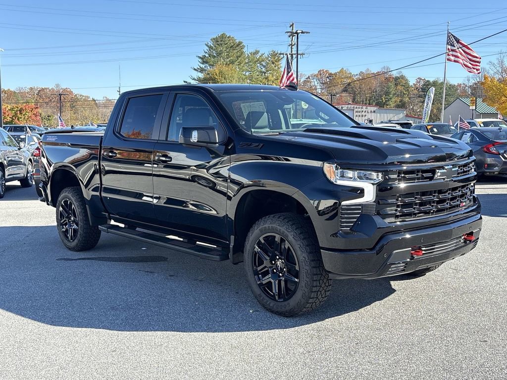 2026 Chevrolet Silverado 1500 LT Trail Boss photo 2