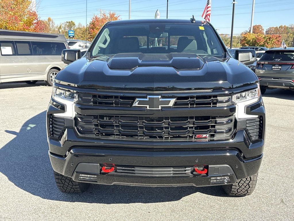 2026 Chevrolet Silverado 1500 LT Trail Boss photo 3