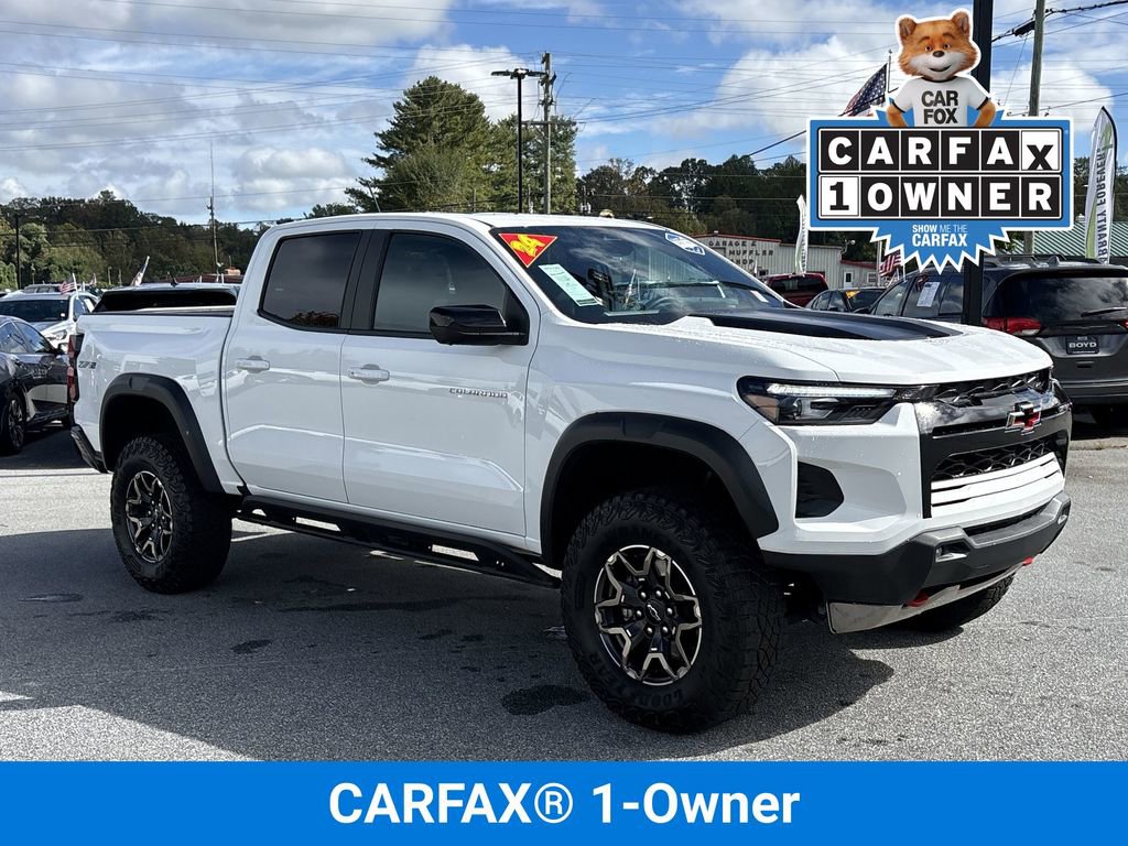 2024 Chevrolet Colorado ZR2 photo 2