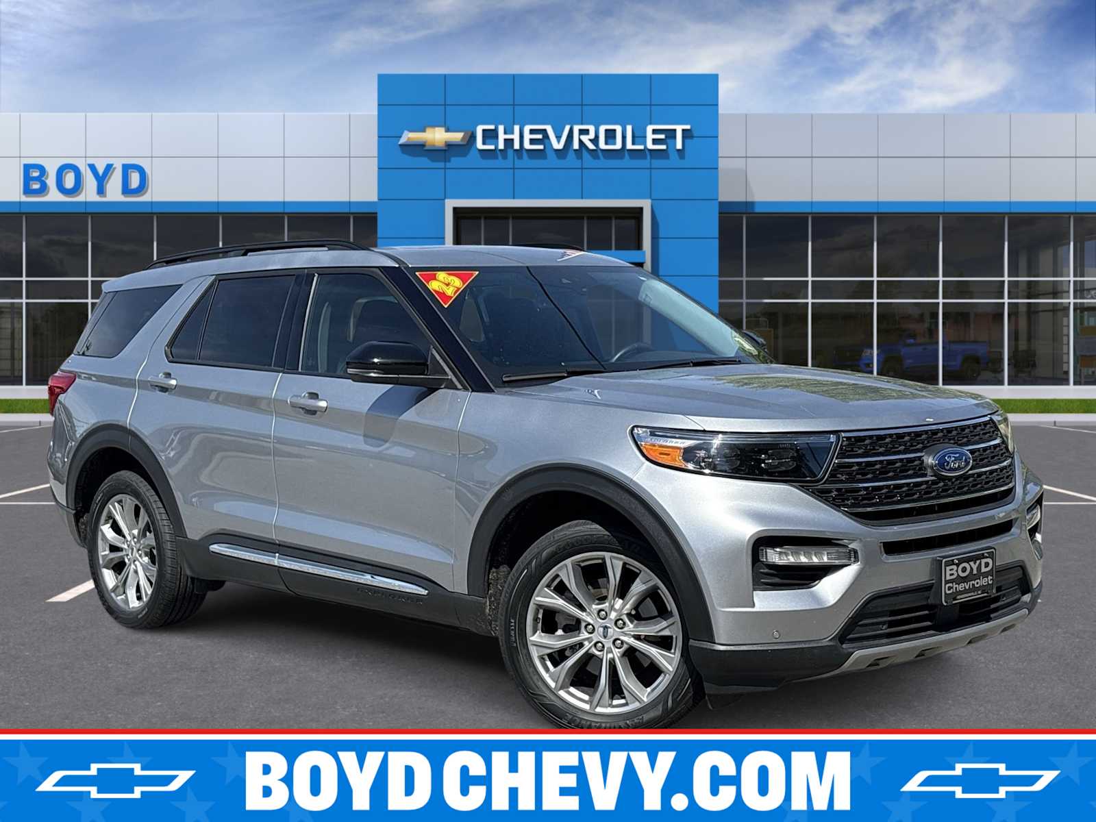 2023 Ford Explorer XLT 4WD's photo