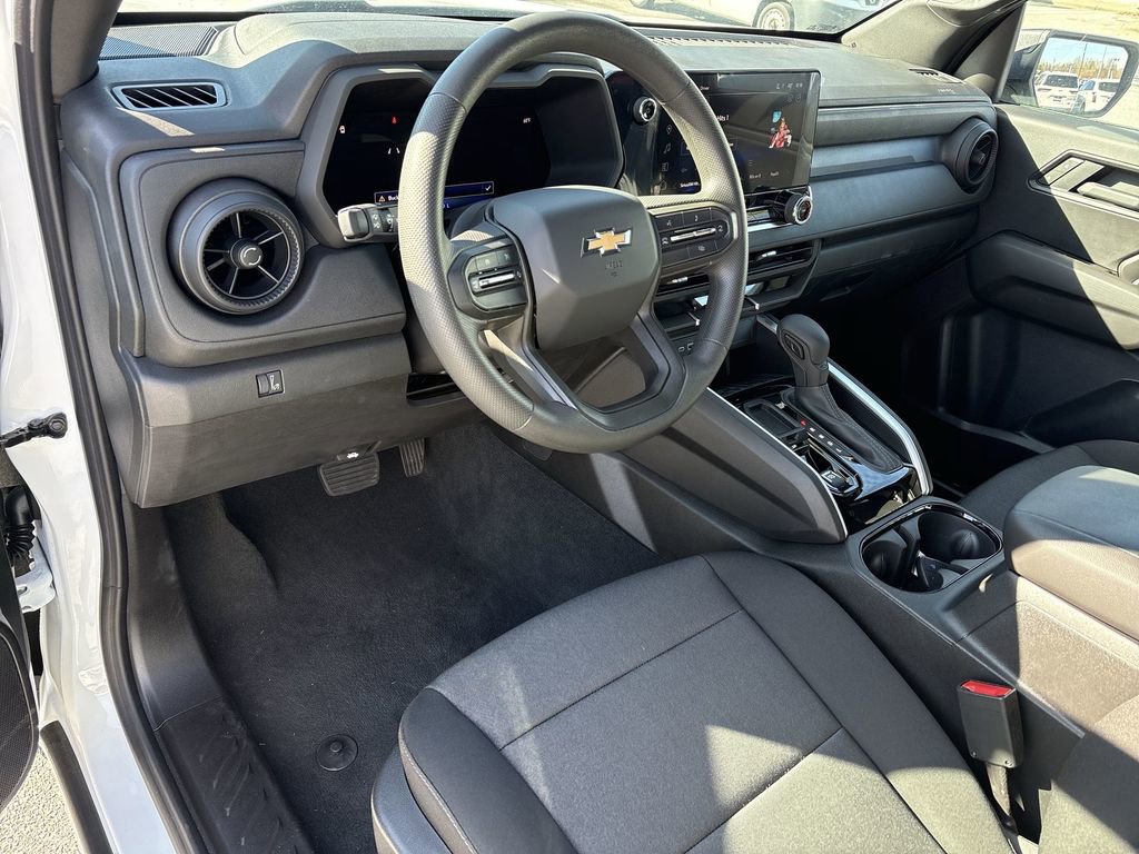 2025 Chevrolet Colorado Work Truck - Photo 12