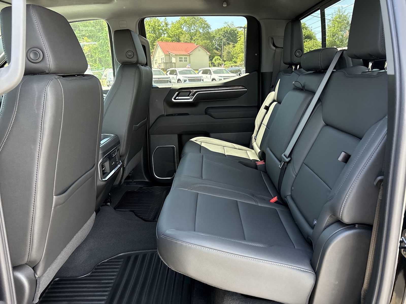 2026 Chevrolet Silverado 1500 LTZ - Photo 26