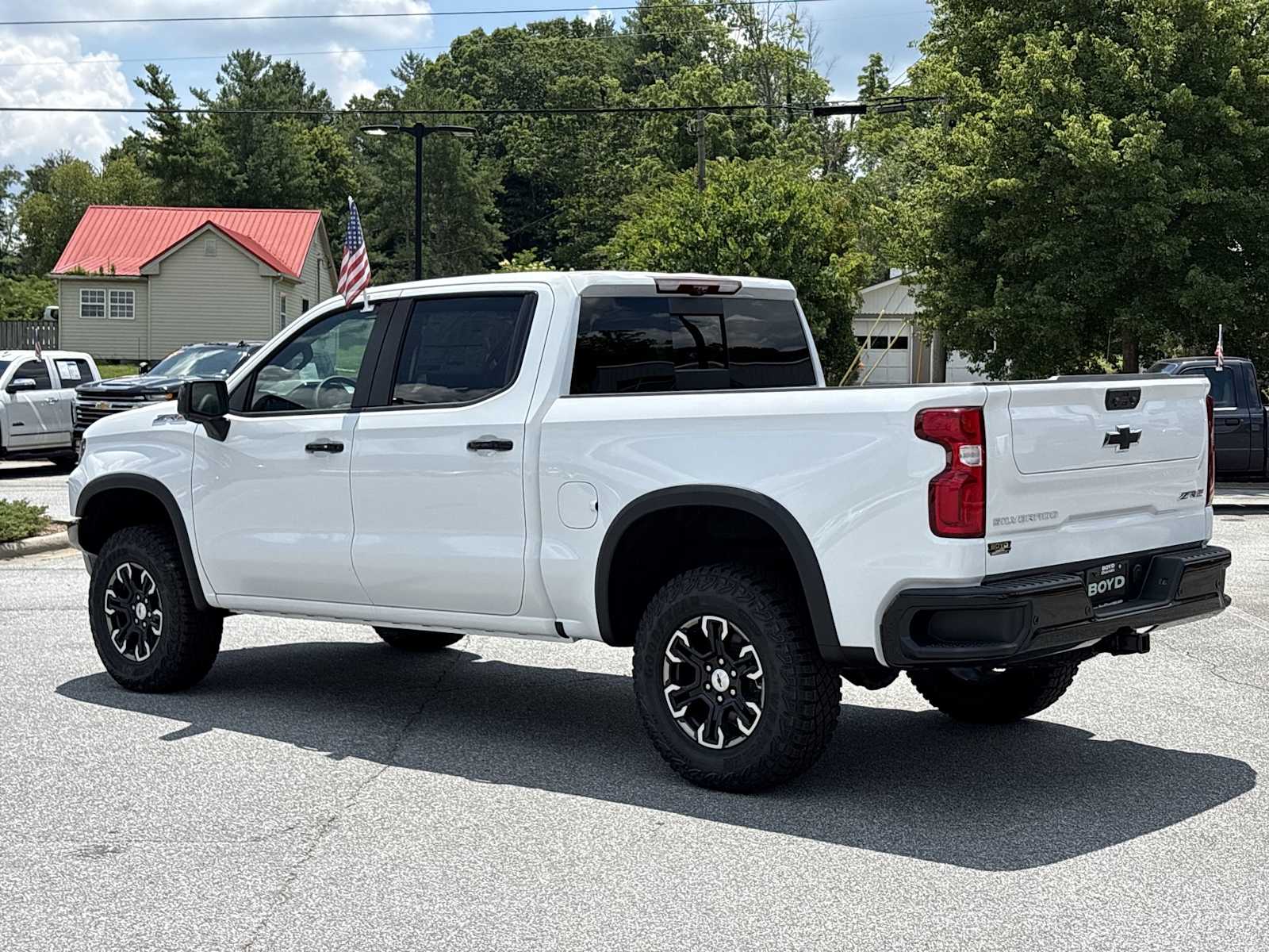 2026 Chevrolet Silverado 1500 ZR2 - Photo 8